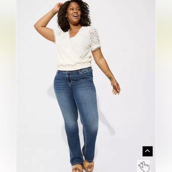 Torrid Ivory Lace Wrap Top 3X - Picture 2 of 11